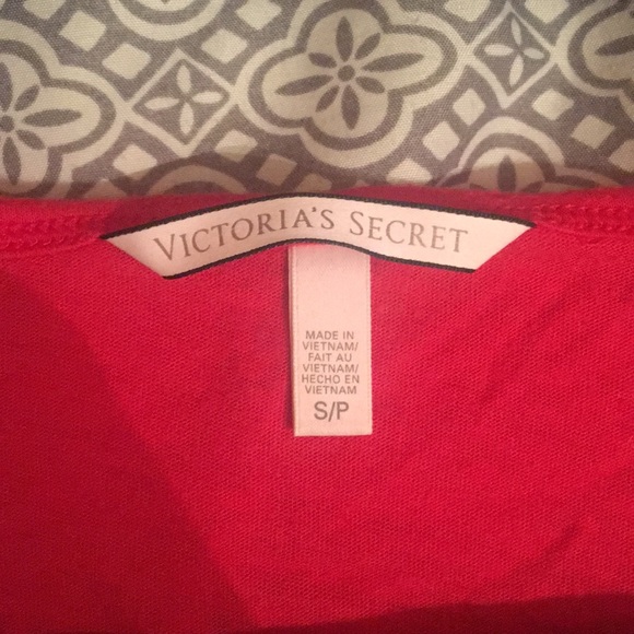 Victoria's Secret Tops Lon Sleeve Victoria Secret Teeshirt Poshmark